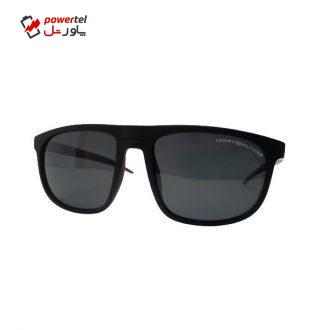 عینک آفتابی تامی هیلفیگر مدل TH100420c3 عینک آفتابی تامی هیلفیگر مدل TH100420c3