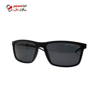 عینک آفتابی تامی هیلفیگر مدل TH100440c1 عینک آفتابی تامی هیلفیگر مدل TH100440c1