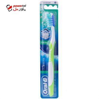 مسواک اورال-بی مدل Advantage 3D white Fresh با برس متوسط