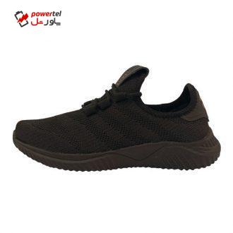 کفش مخصوص پیاه روی مدل AK65