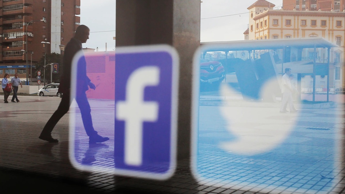 اولتیماتوم به فیسبوک و توییتر برای انتقال اطلاعات کاربران روسی به خاک این کشور