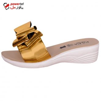 دمپایی دخترانه پاپا کد GLD-3063 دمپایی دخترانه پاپا کد GLD-3063